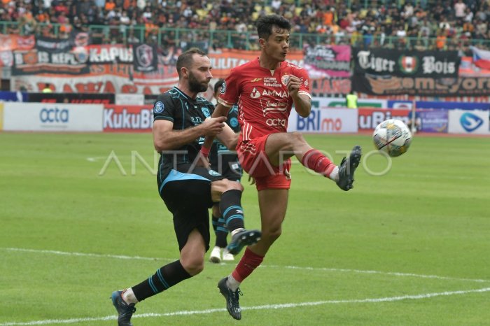 CHUTOGEL - Ulasan babak pertama Arema FC vs Persija Jakarta